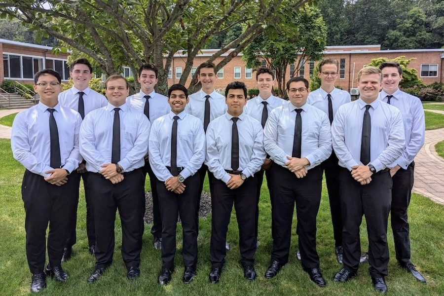 12 jóvenes hacen el candidatado en Estados Unidos con los legionarios de Cristo