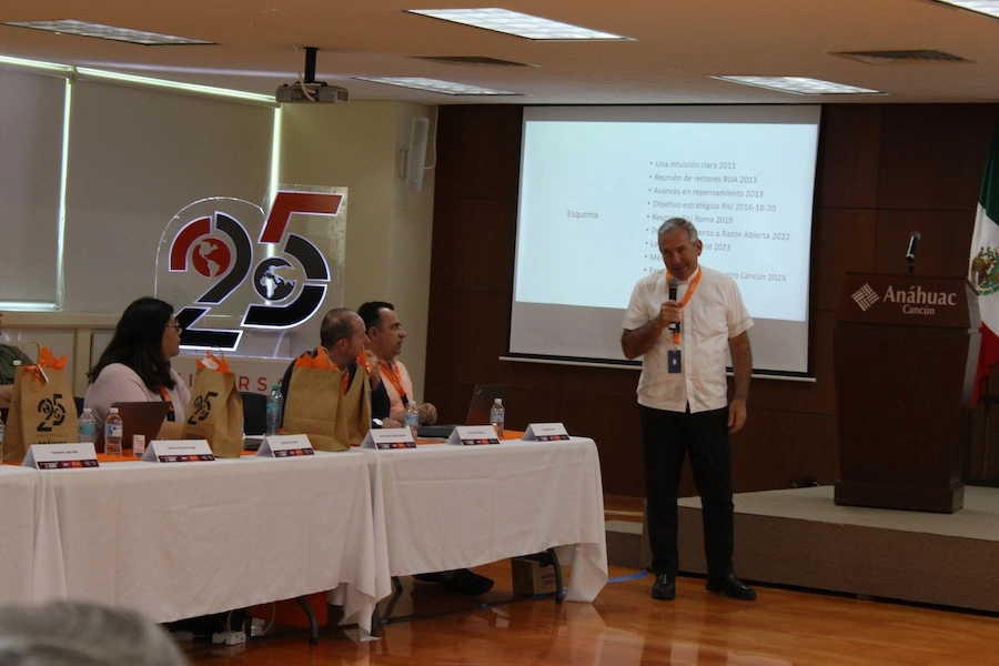 III Encuentro de Razón Abierta desde Cancún, México