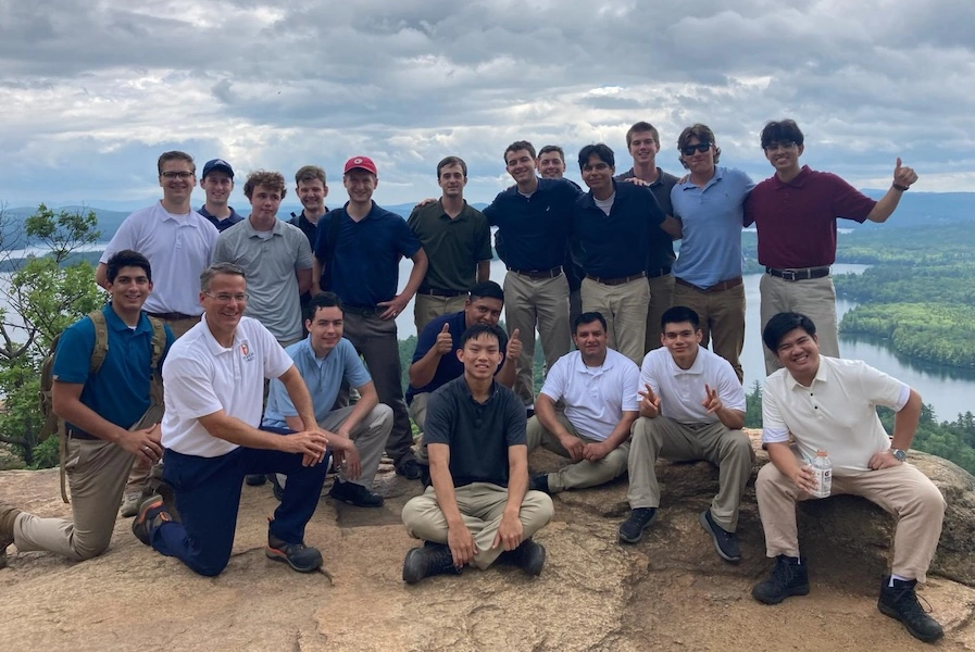 Candidatado 2025 en EUA: jóvenes dedican el verano a discernir