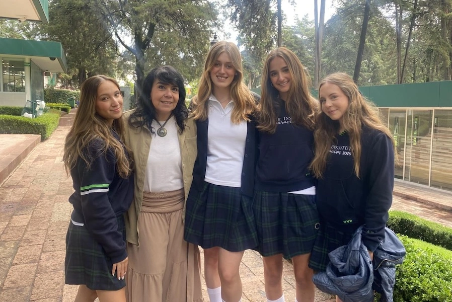 La educación es un acto de esperanza y renueva el mundo