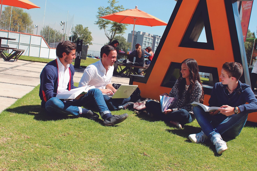 Anáhuac Online integra valores y tecnología en la formación