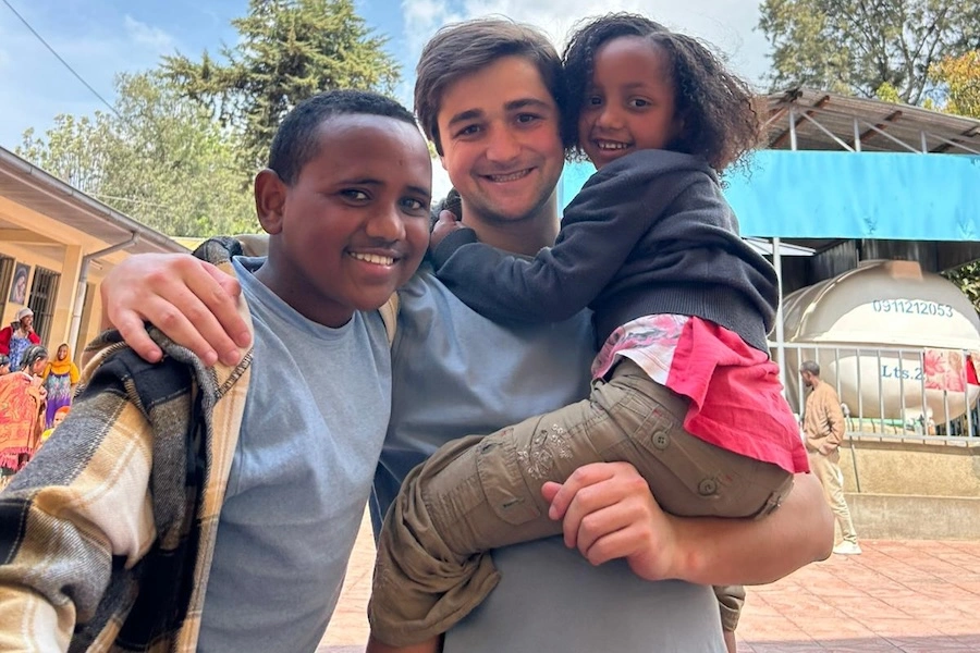 Cristo entre llagas: una misión del P. Ignacio Sarre, L.C. en Etiopía