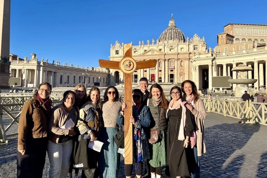 Peregrinas de esperanza: Camino y jubileo de consagración