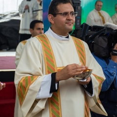 Ordenación Diaconal U. Anáhuac 2018 • <a style="font-size:0.8em;" href="http://www.flickr.com/photos/139606473@N02/44282933365/" target="_blank">View on Flickr</a>