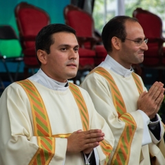 Ordenación Diaconal U. Anáhuac 2018 • <a style="font-size:0.8em;" href="http://www.flickr.com/photos/139606473@N02/43380752910/" target="_blank">View on Flickr</a>