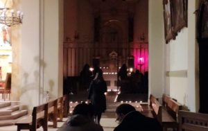 La luz de la oración iluminó la catedral de Rancagua