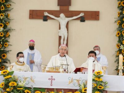 El Regnum Christi participa en la toma de posesión del nuevo arzobispo de Xalapa