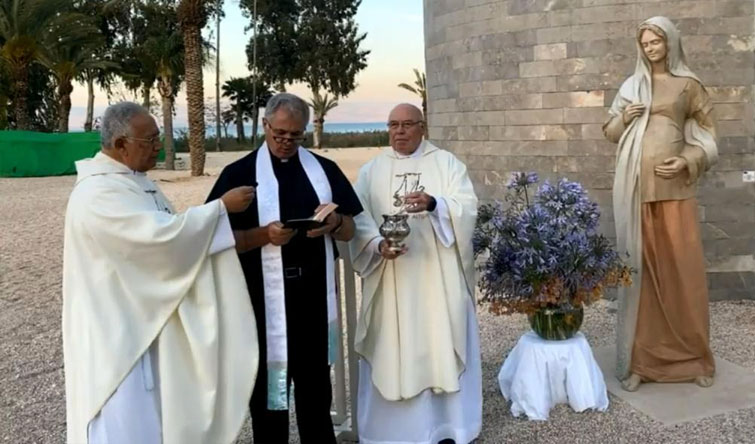 Mosaic and Marian sculpture unveiled at Magdala Center