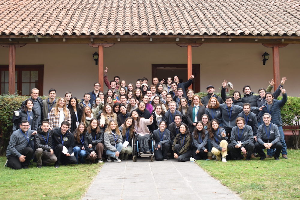 YIOS «Un encuentro con Jesús a rostro descubierto» – Primer encuentro "YIOS" en Chile