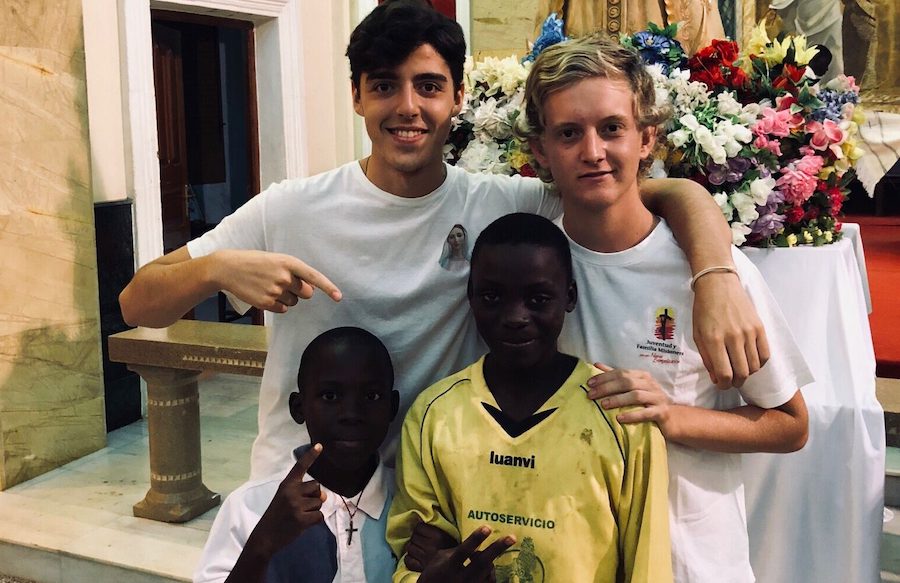 Juventud Misionera organiza misiones en Guinea Ecuatorial