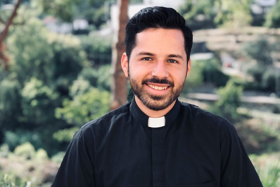 «Colaborar en la formación humana y espiritual de los adolescentes» - Sergio Rodríguez, LC