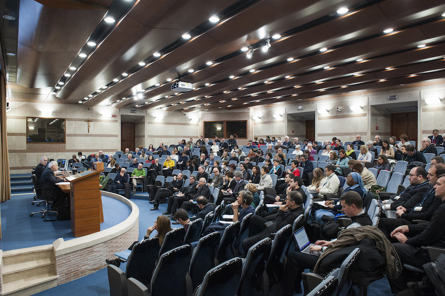 Semana de estudio sobre el acompañamiento espiritual en los movimientos y nuevas comunidades
