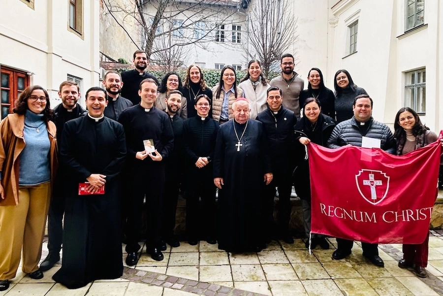 Comunidades en salida: desafíos de la pastoral juvenil RC