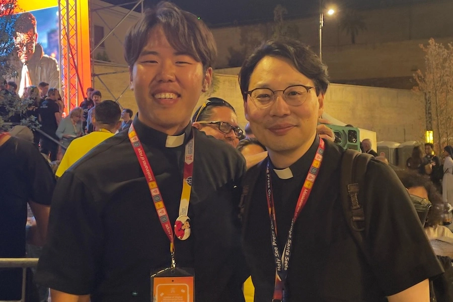 «A medida que los jóvenes buscan nuevas formas de vivir su fe, se sienten cada vez más atraídos por la autenticidad y espiritualidad del Regnum Christi». (Crédito de la imagen: Sanggu Kan, L.C.)