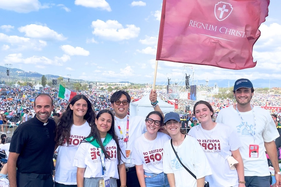 «A medida que los jóvenes buscan nuevas formas de vivir su fe, se sienten cada vez más atraídos por la autenticidad y espiritualidad del Regnum Christi». (Crédito de la imagen: Sanggu Kan, L.C.)