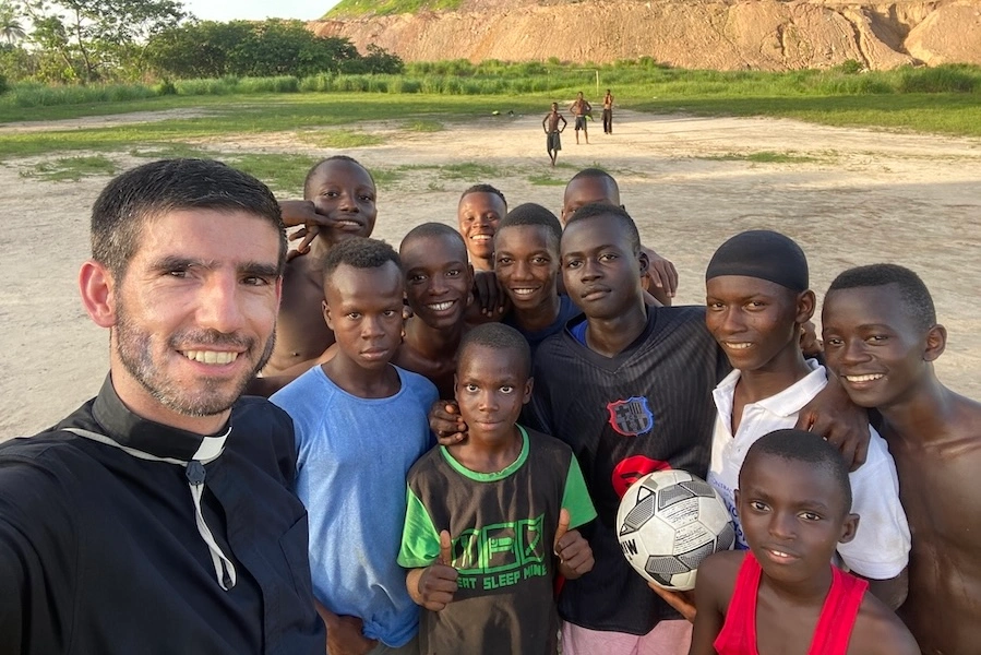 Misiones en Sierra Leona: la caridad lo entiende y lo supera todo