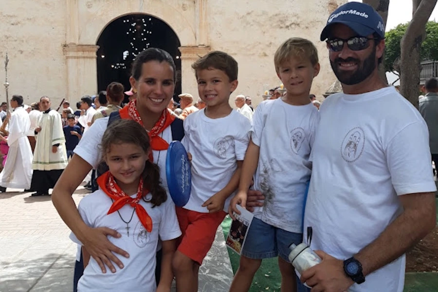 Familias del Regnum Christi y las misiones de Semana Santa