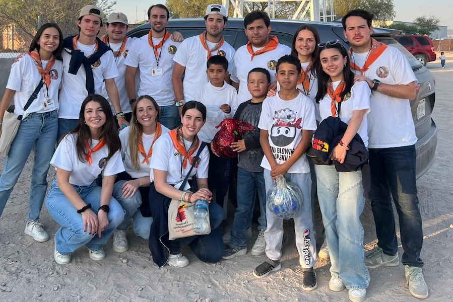 Familias del Regnum Christi y las misiones de Semana Santa