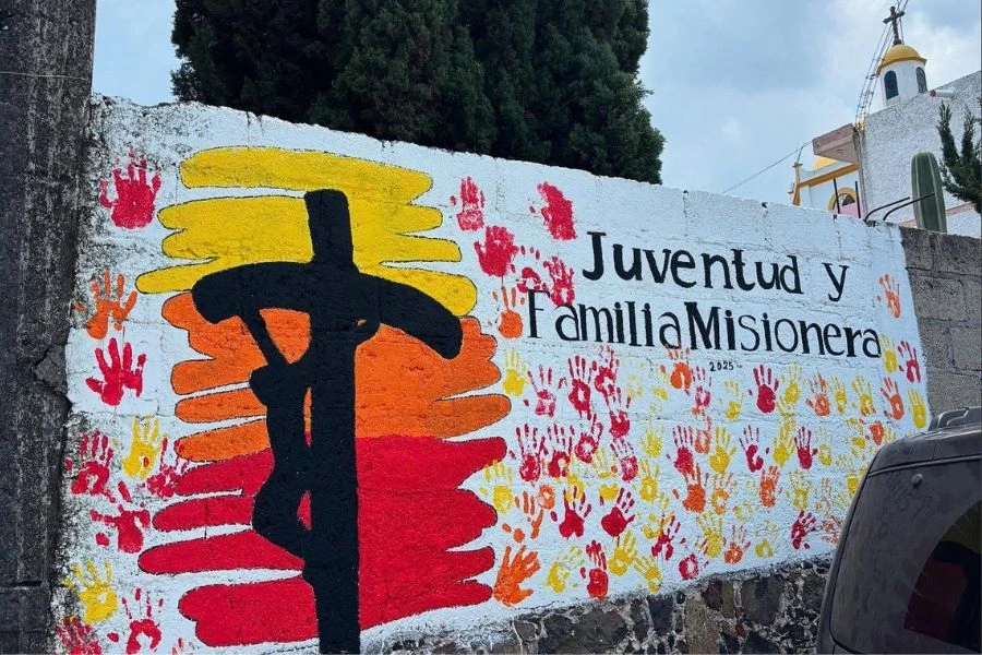 Familia de Roma viaja a misión en México con sus tres hijos