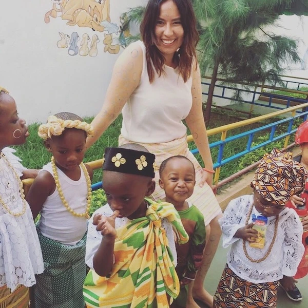 Mariel García transformó su vida en Costa de Marfil