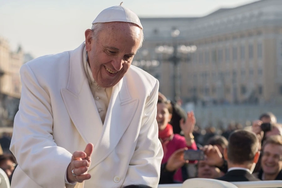 La despedida del Papa Francisco en testimonios e imágenes
