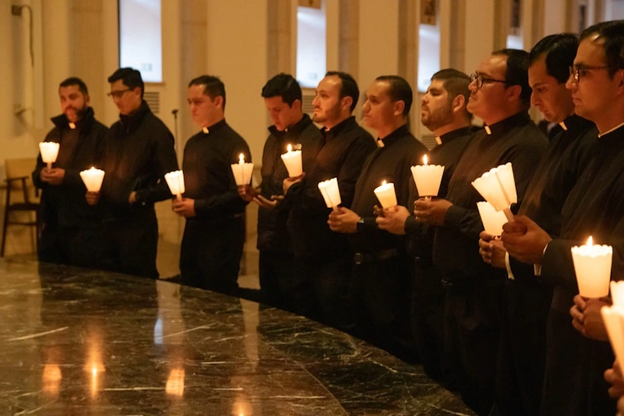 RC Gathering en Roma: vigilia de adoración eucarística