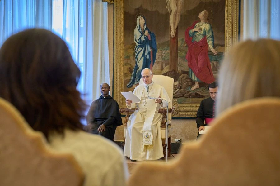 León XIV, un año de pontificado: paz desarmada y desarmante